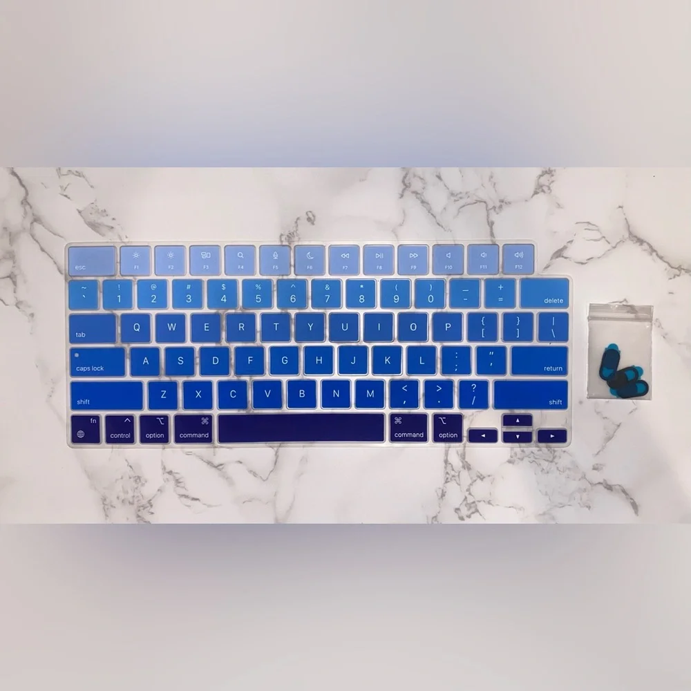 MACBOOK AIR 15INCH TROPICAL BLUE PALM HARD SHELL CASE WITH KEYBOARD COVER - NWOT